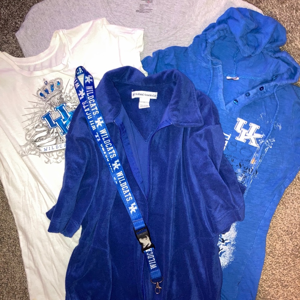 Ladies shirts - Picture 2 of 8